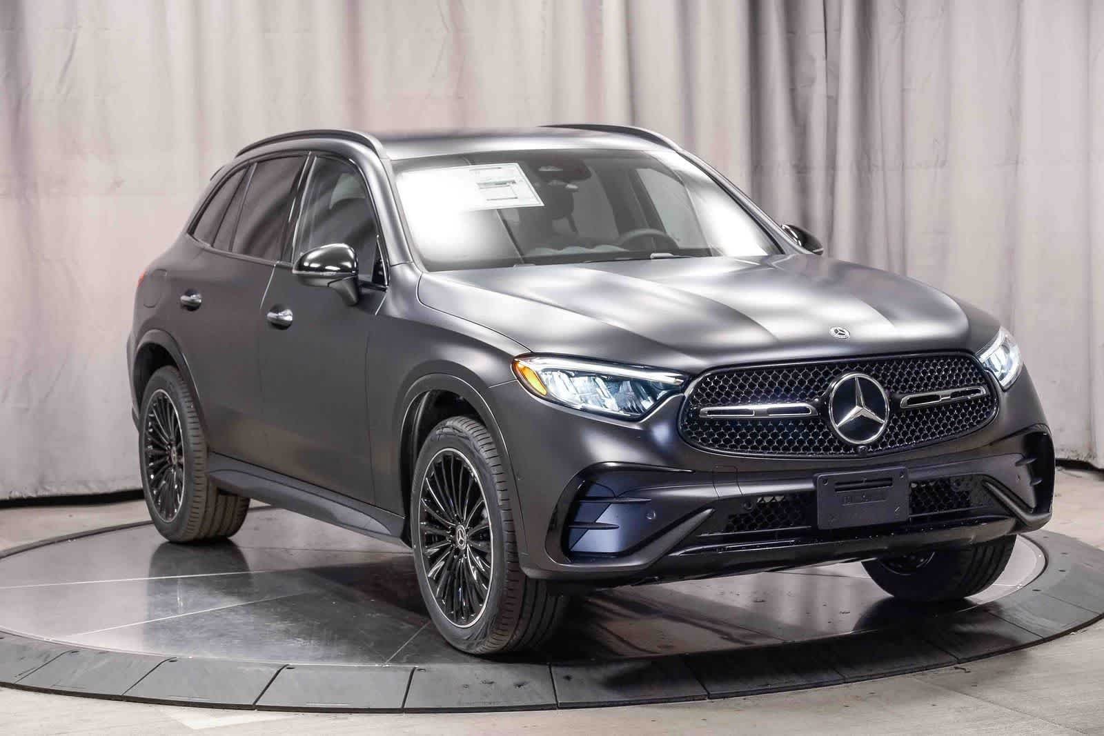 New 2026 MANUFAKTUR exclusive graphite grey magno Mercedes-Benz GLC 300 image 46