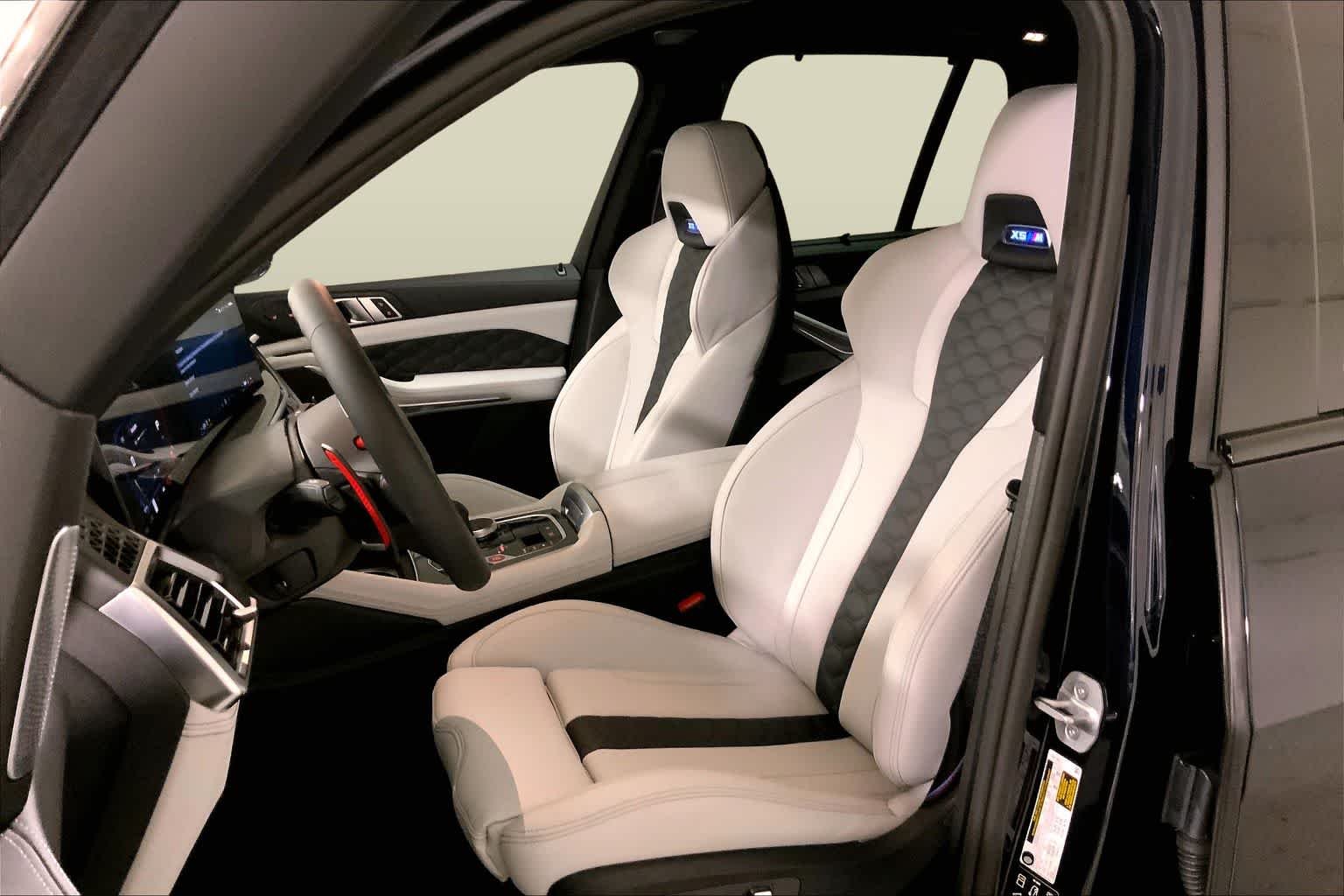 New 2026 Carbon Black Metallic BMW Competition image 9
