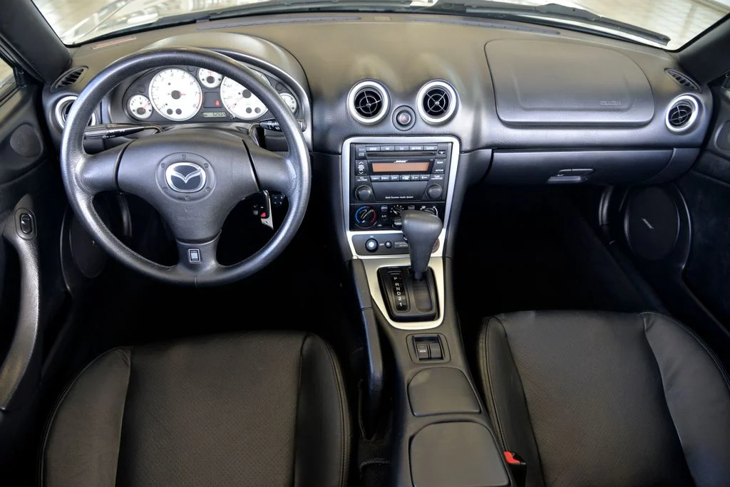 Used 2003 Silver Mazda Base image 17