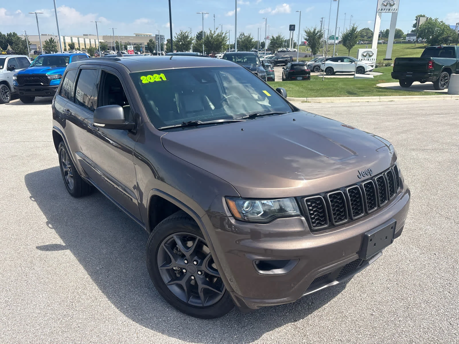 Used 2021 Walnut Brown Metallic Clearcoat Jeep 80th Anniversary image 3