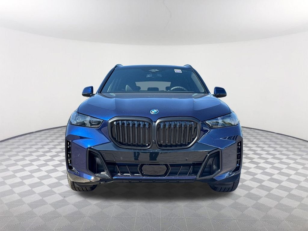 New 2026 Tanzanite Blue II Metallic BMW xDrive50e image 2
