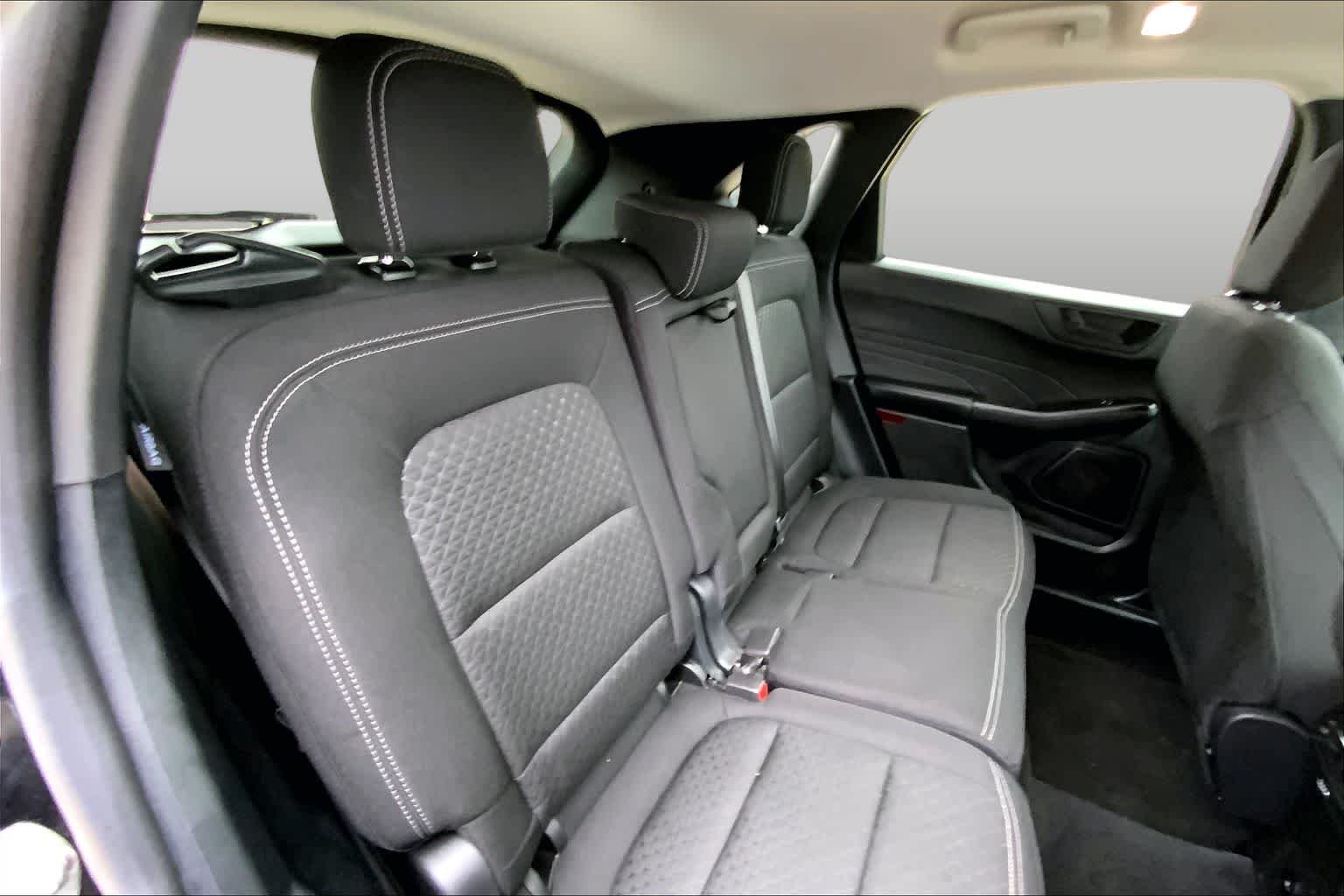 Used 2025 Agate Black Ford Active image 19