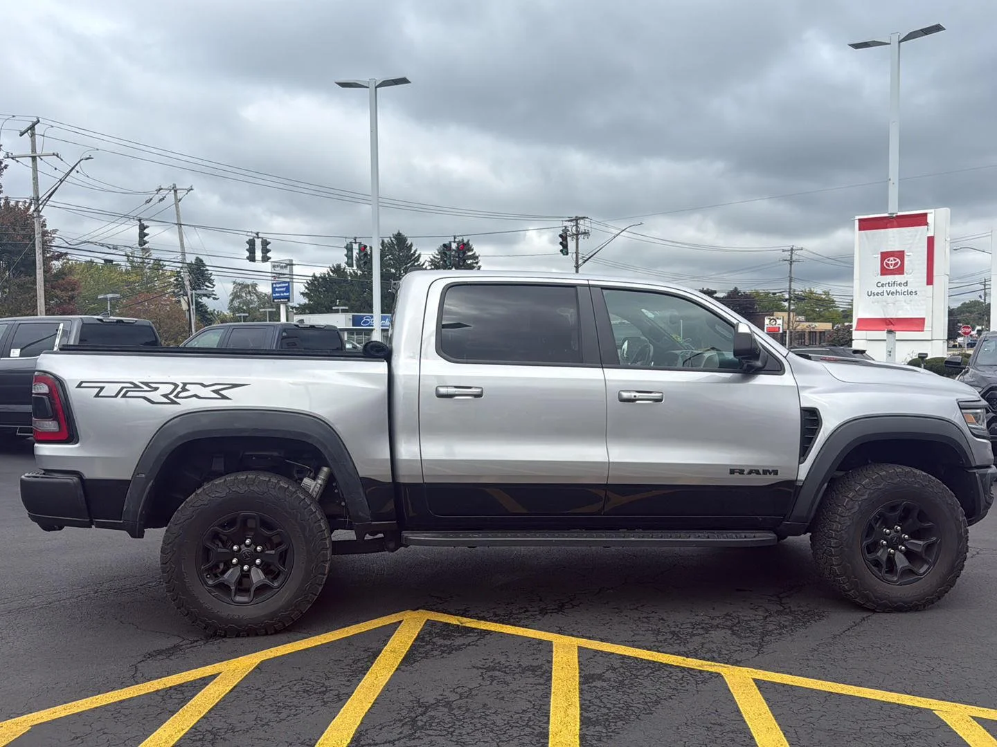 Used 2022 Billet Silver Metallic Clearcoat Ram TRX image 8