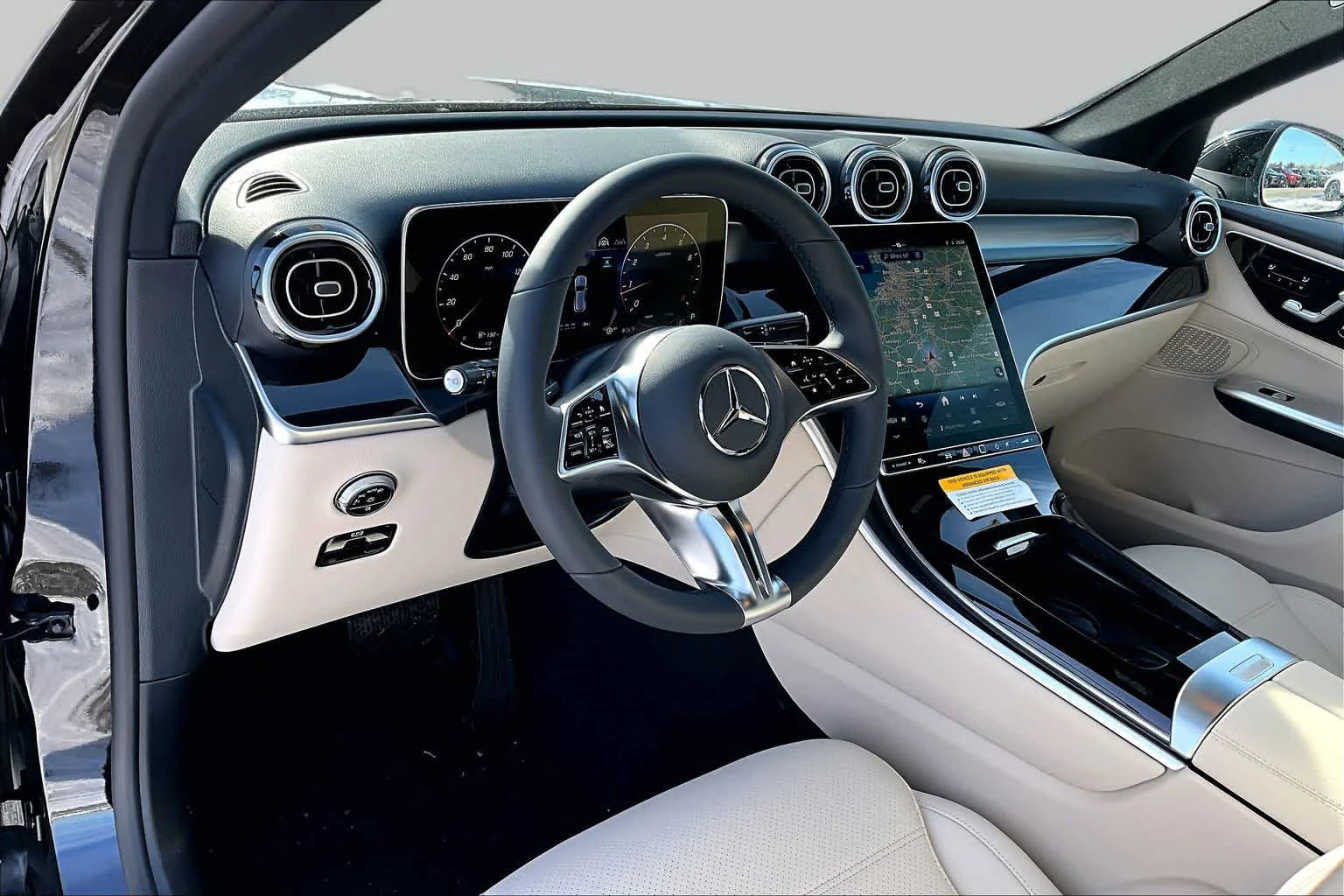 New 2026 040/Black Mercedes-Benz GLC 300 image 10