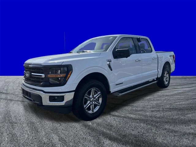 Certified Used 2024 Oxford White Ford XLT image 7