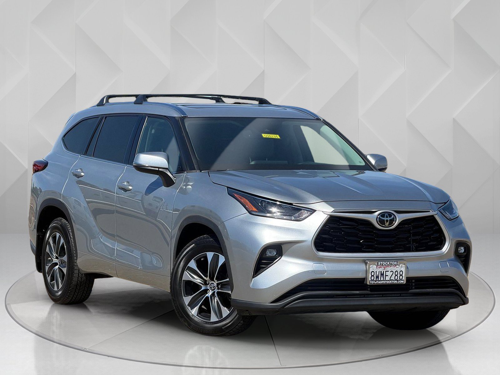 Certified Used 2021 Celestial Silver Metallic Toyota XLE image 6