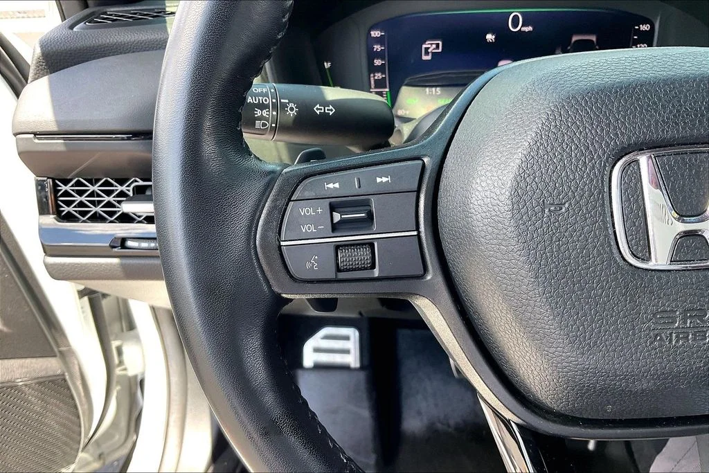 Used 2023 White Honda Sport image 17