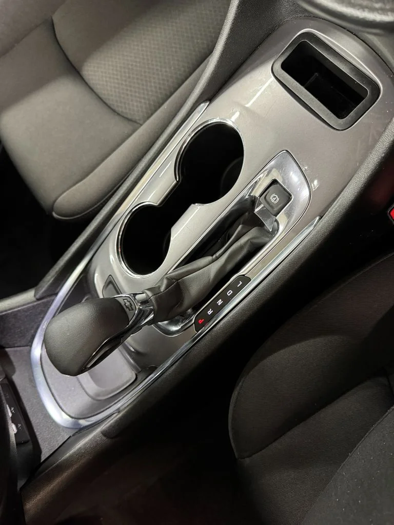 Used 2023 White Chevrolet LT image 22