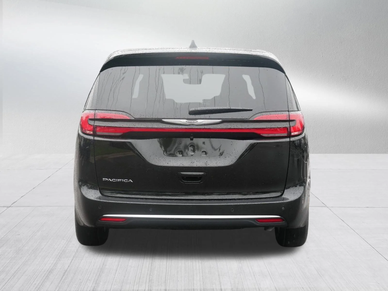 New 2026 Diamond Black Crystal Pearl-Coat Exterior Paint Chrysler Select image 6
