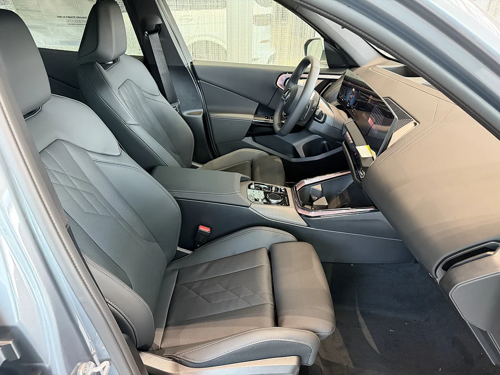 New 2026 Skyscraper Grey Metallic BMW 30 xDrive image 14