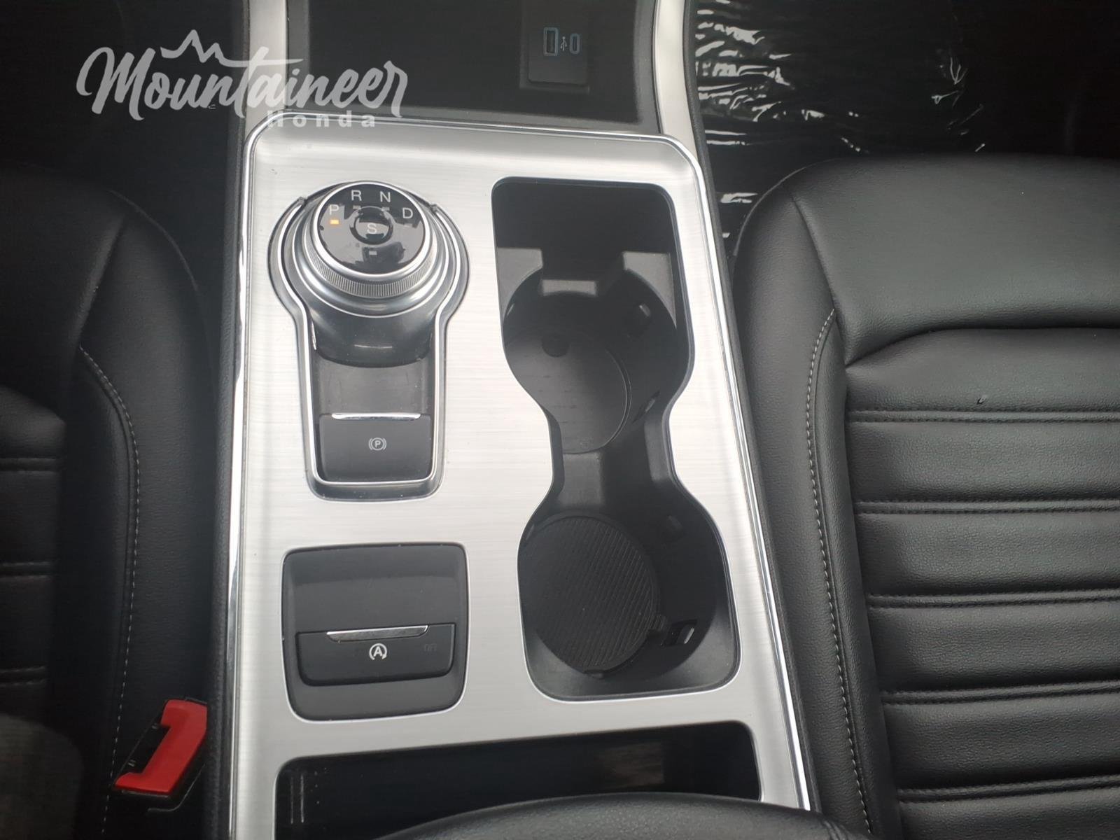 Used 2022 Agate Black Ford SEL image 34