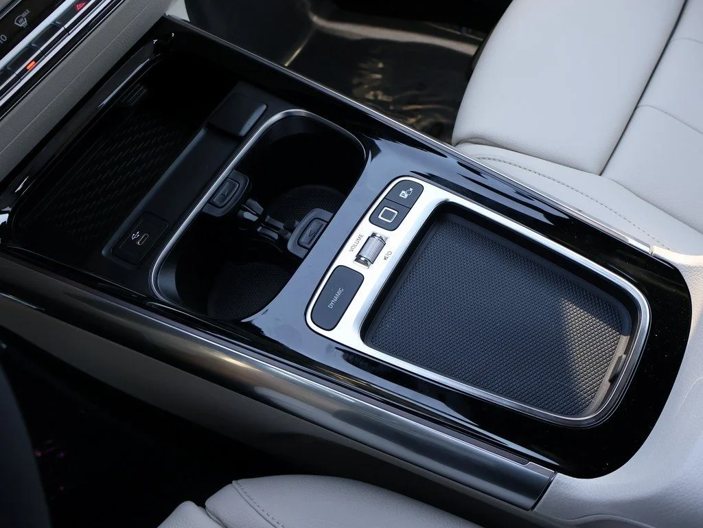 Used 2026 Polar White Mercedes-Benz GLA 250 image 27