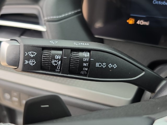 2027 Chevrolet Traverse LT - Photo 23