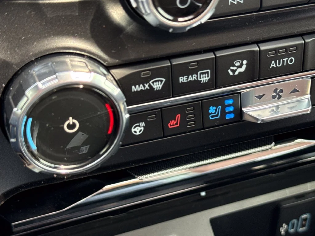 New 2026 Star White Metallic Tri-Coat Ford F-250® King Ranch® image 40