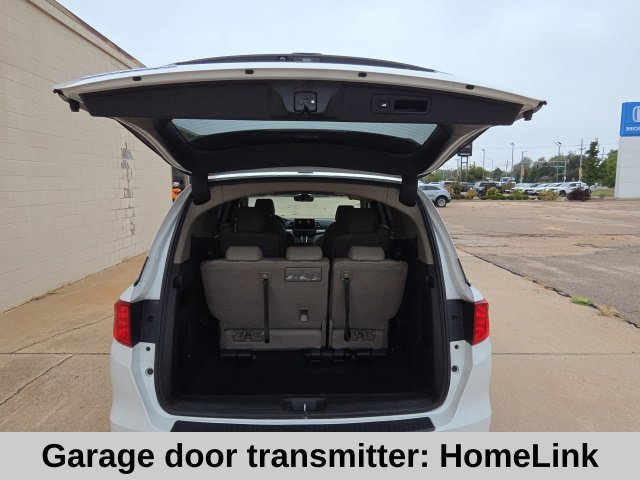 Used 2023 White Honda EX-L image 13