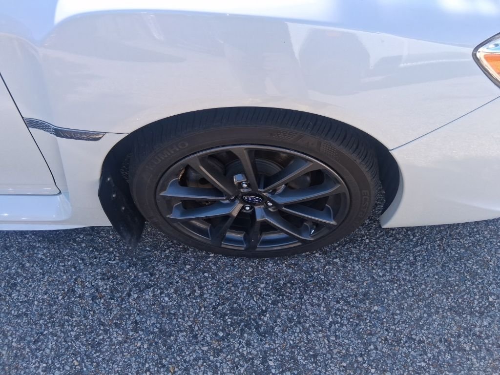 Used 2018 White Subaru Premium image 5