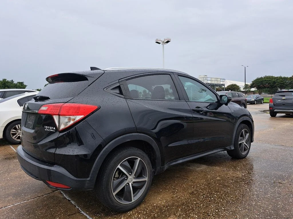 Used 2022 Aegean Blue Metallic Honda EX image 4