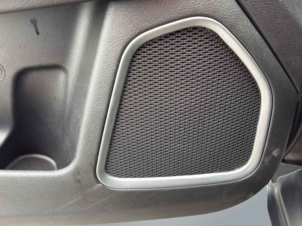Used 2025 Black Jeep Latitude image 25
