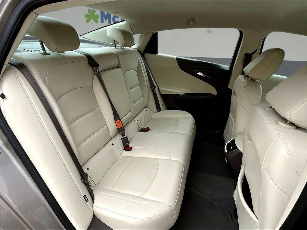 Used 2024 Gray Chevrolet LT image 28