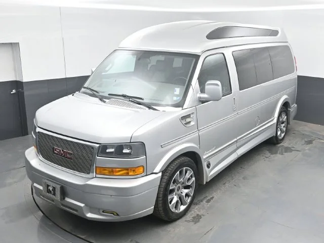Used 2022 Silver GMC Work Van image 44
