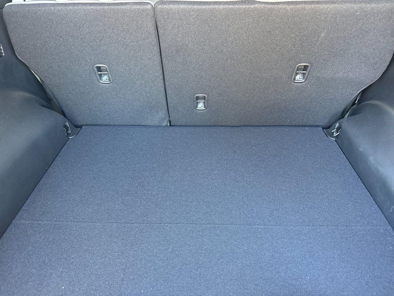 New 2026 Gray Hyundai SEL Convenience image 14