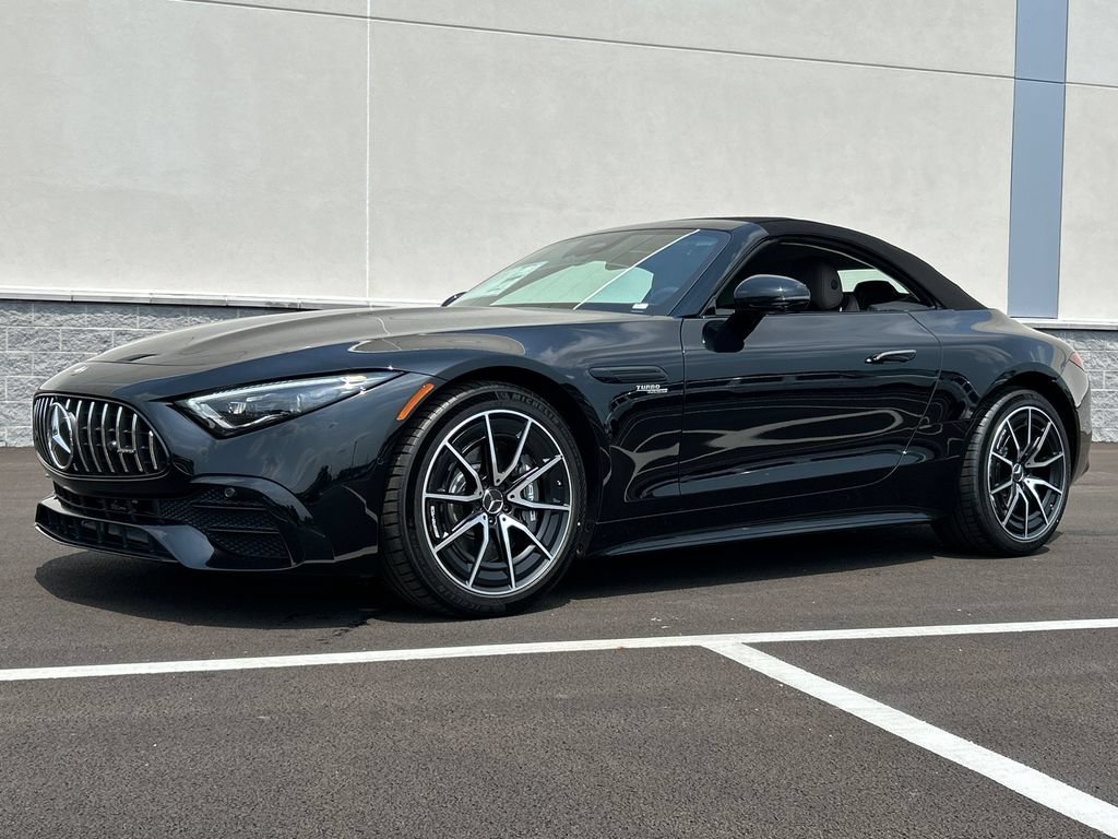 New 2027 Obsidian Black Metallic Mercedes-Benz AMG® SL 43 Roadster image 36