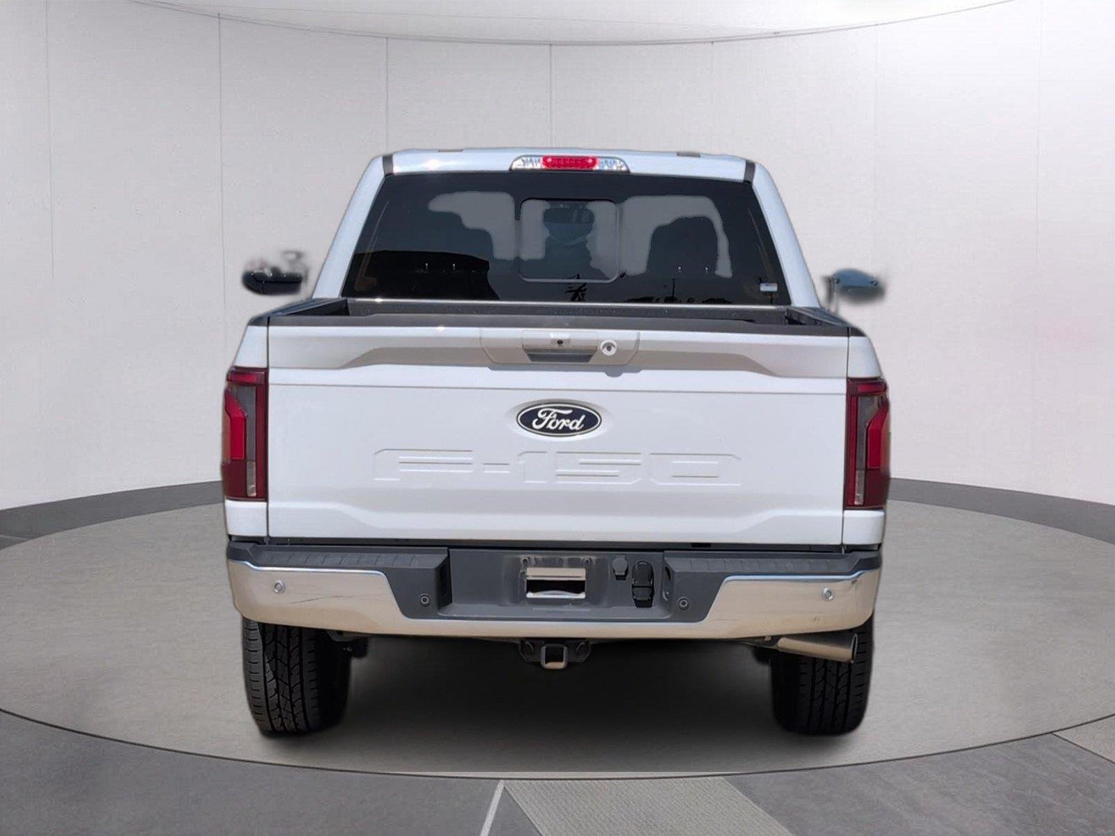 Used 2024 Oxford White Ford LARIAT image 4