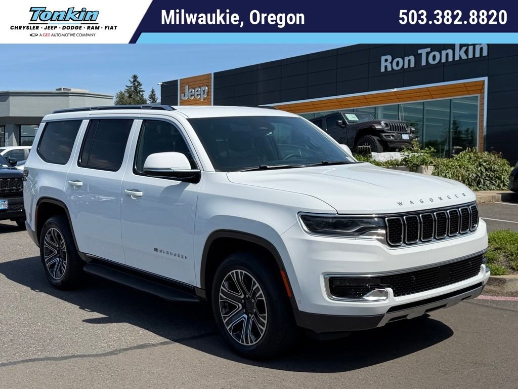 2022 Jeep Wagoneer Series III 4WD's photo
