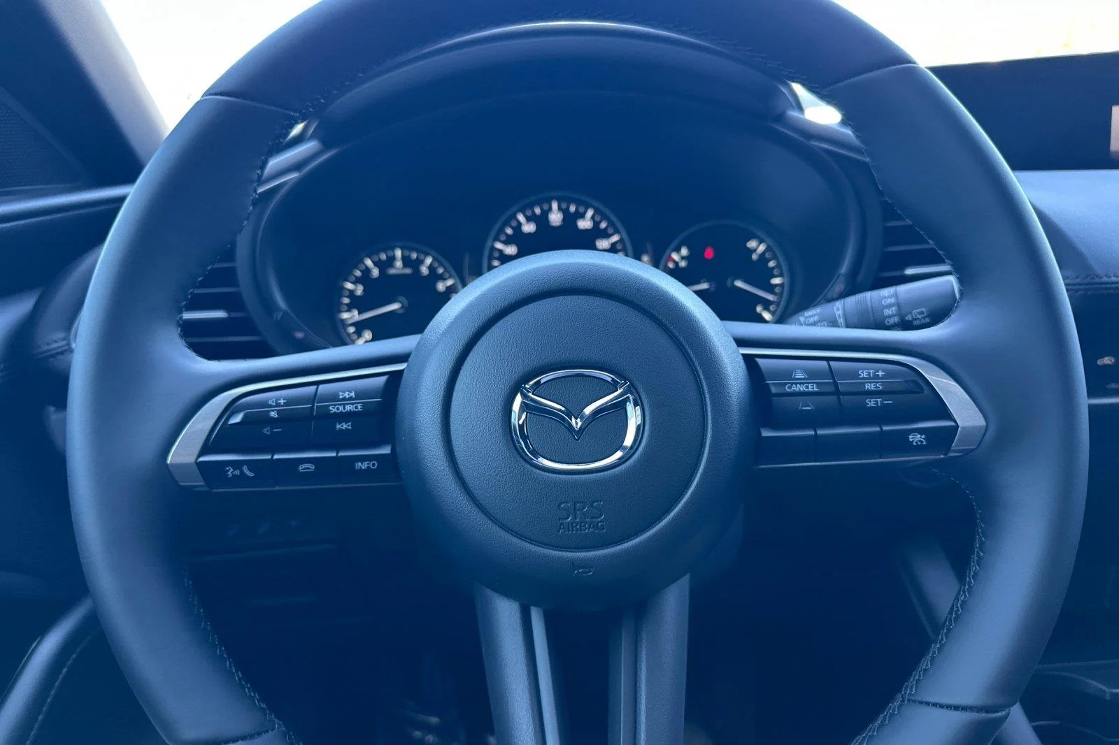 New 2026 Snowflake White Pearl Mica Mazda 2.5 S Preferred image 25