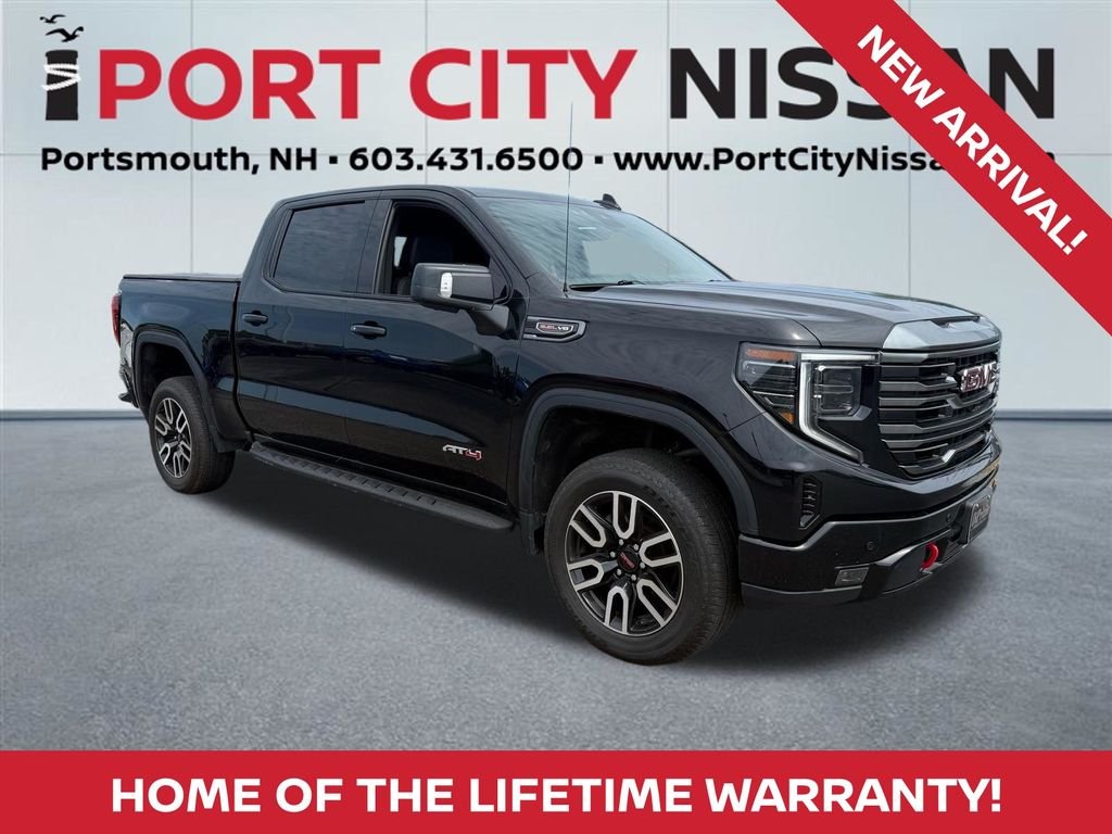 Used 2022 Onyx Black GMC AT4 w/6.2l v8, premium & tech pkgs image 1