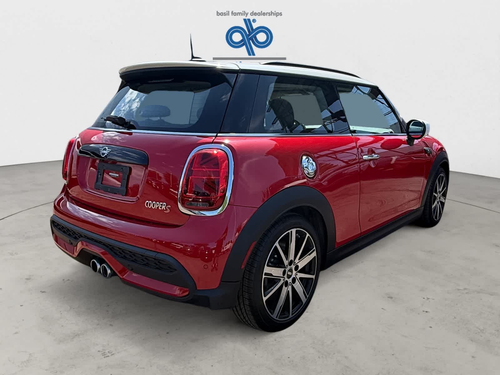 Used 2023 Chili Red MINI Cooper S image 6
