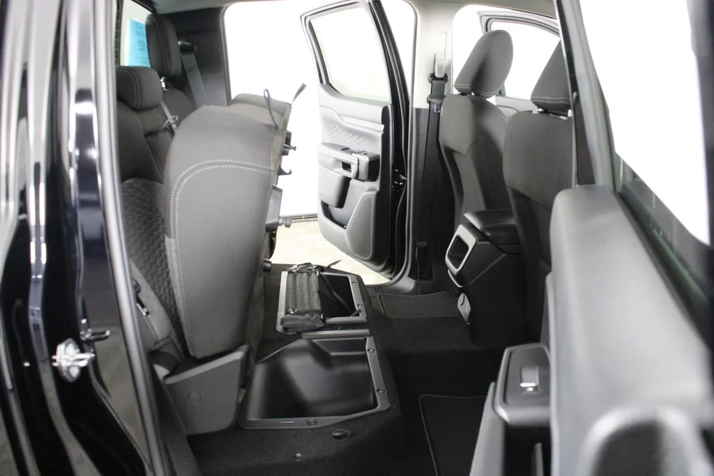 New 2026 Black Ford XLT image 13