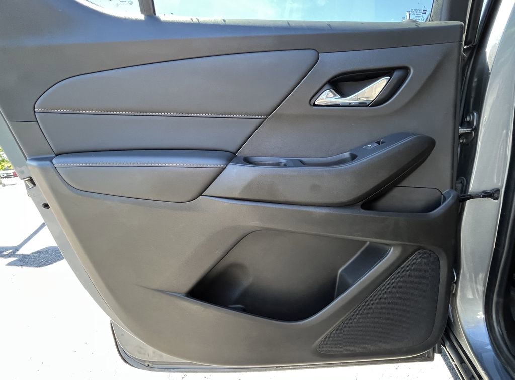2021 Chevrolet Traverse 1LT - Photo 16