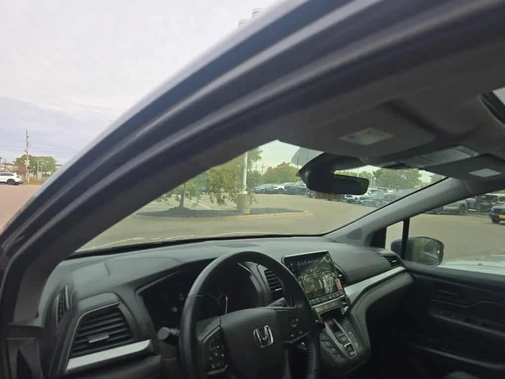 Certified Used 2024 Modern Steel Metallic Honda EX-L image 4