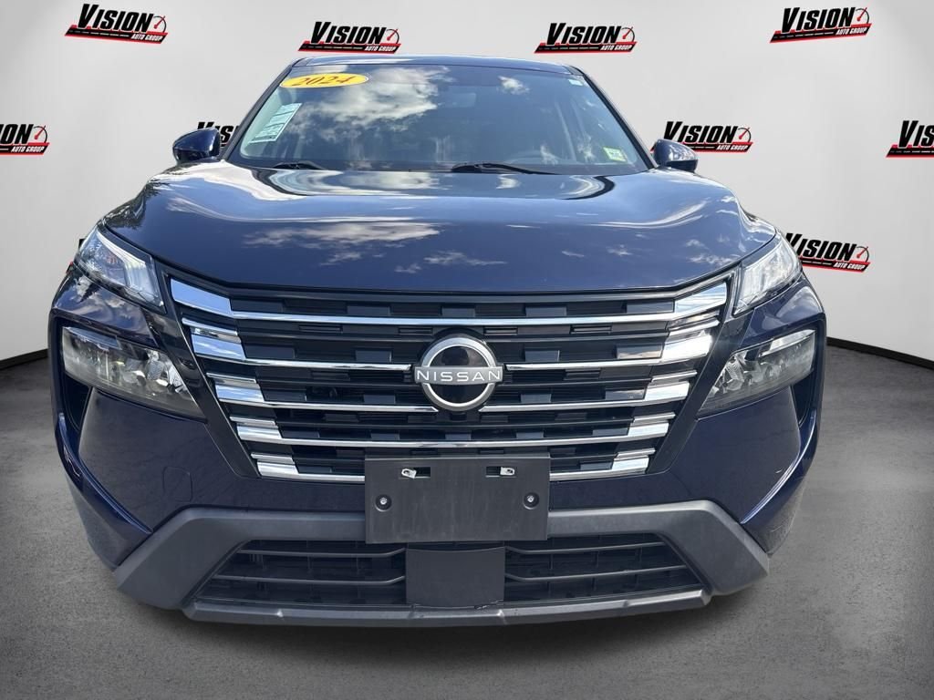 Used 2024 Blue Nissan SV image 2