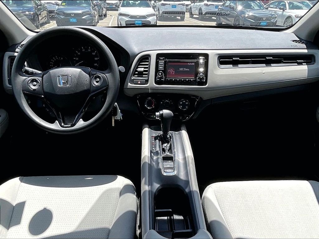 Used 2019 Silver Honda LX image 21
