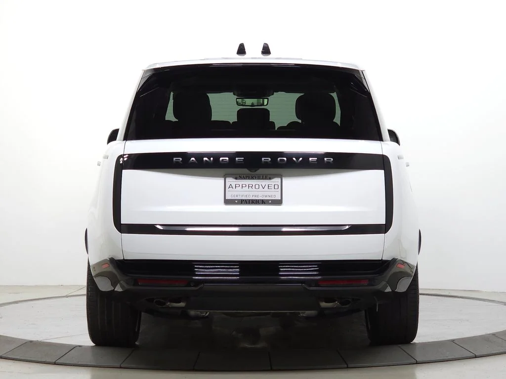 Certified Used 2025 White Land Rover SE image 4