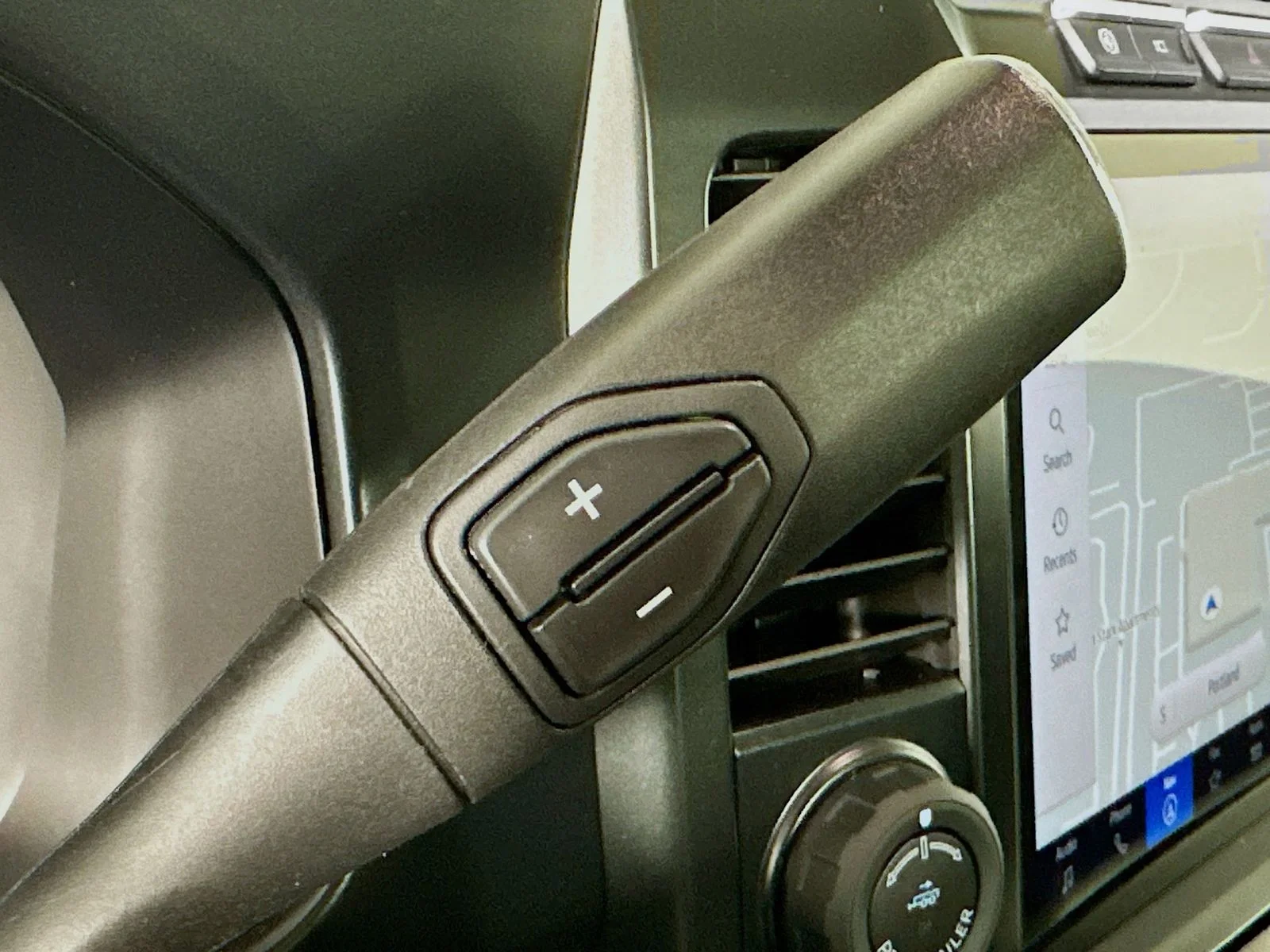 2023 Ford F-450 Super Duty Lariat - Photo 17