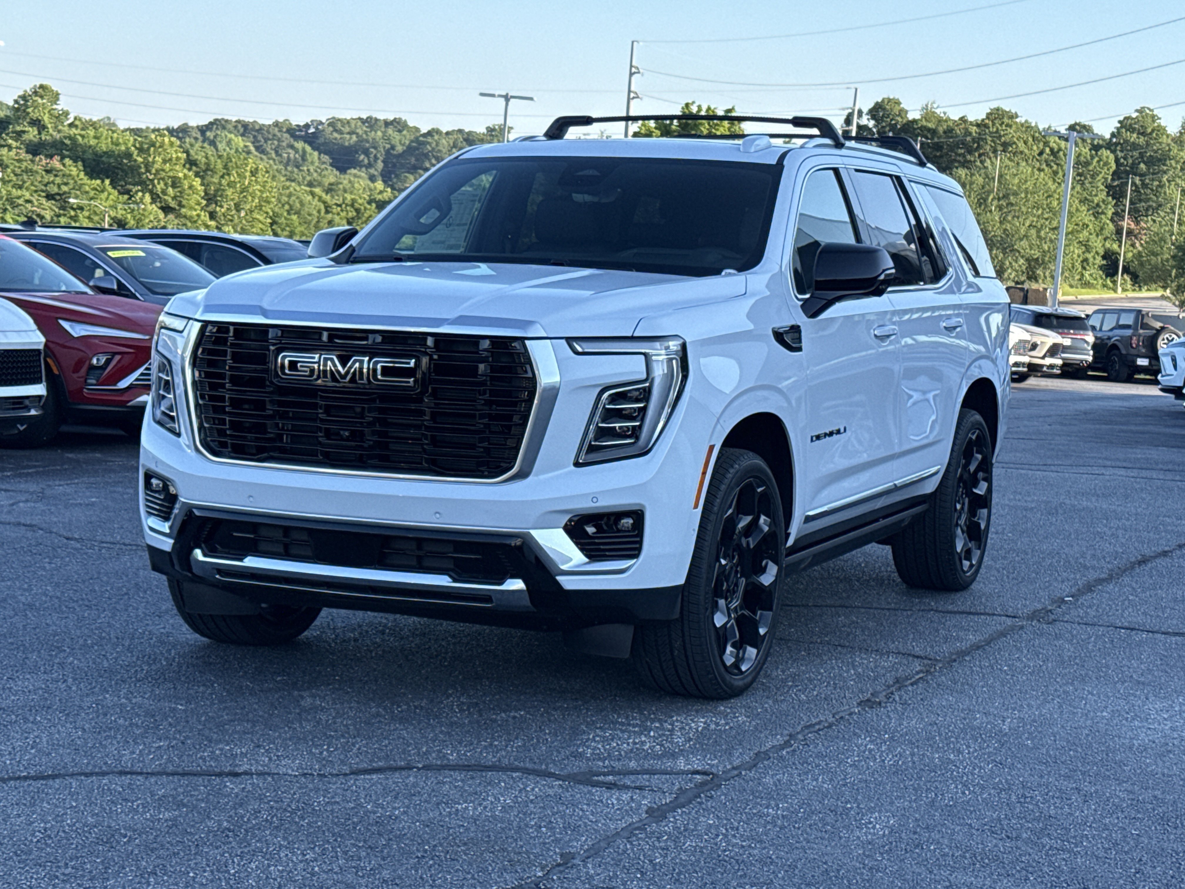 2026 GMC Yukon Denali - Photo 15