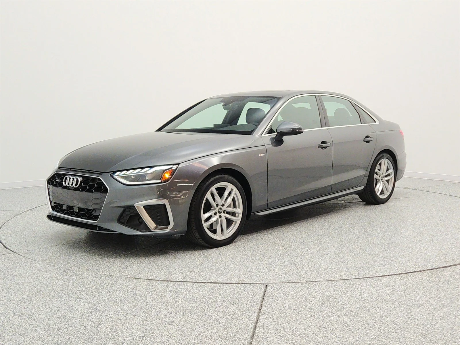 Used 2023 Daytona Gray Pearl Effect Audi S line Premium Plus 45 TFSI quattro image 1