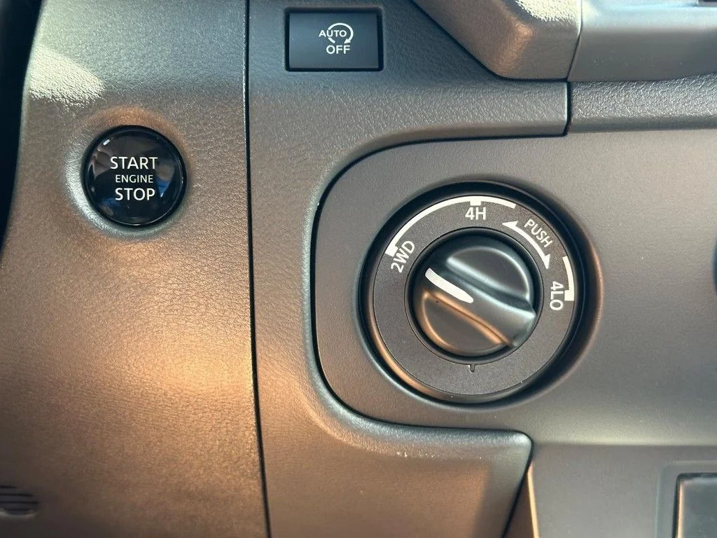 New 2026 Glacier White Nissan Crew Cab SV image 12
