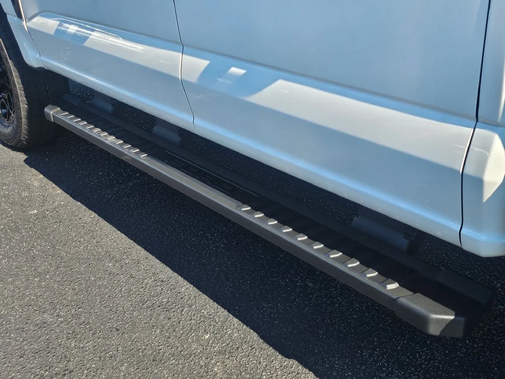 New 2027 Glacier Gray Metallic Tri-Coat Ford F-250® Lariat® image 15