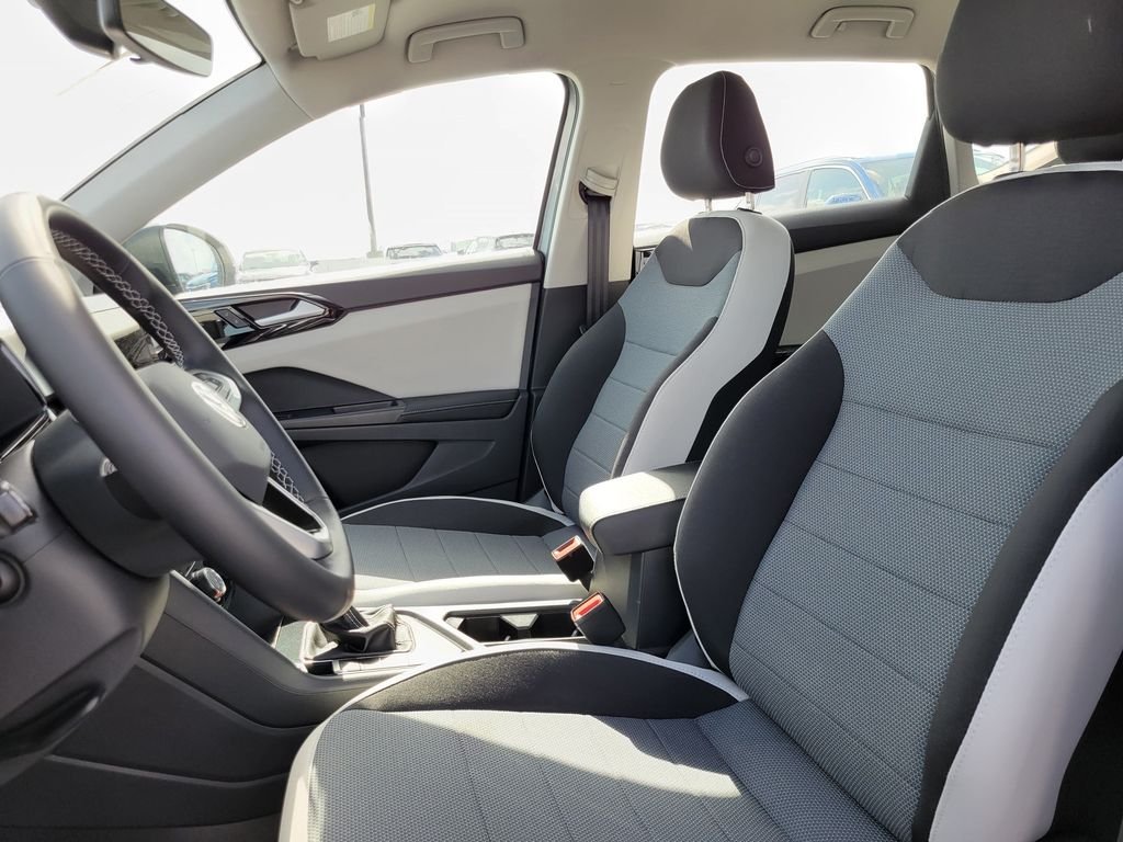 New 2027 Silver Volkswagen 1.5T S image 11