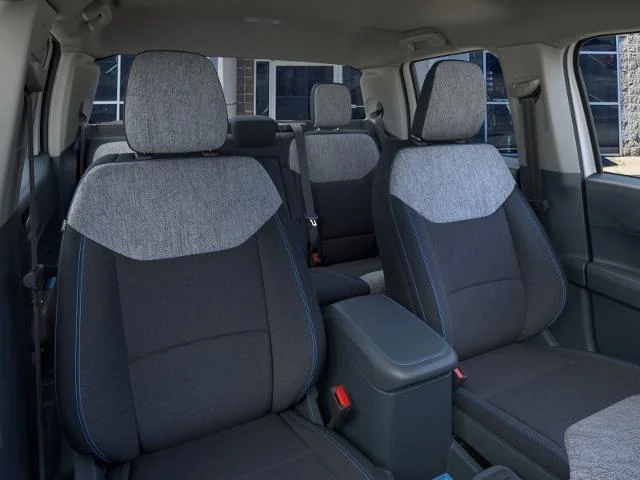 New 2026 Space White Metallic Ford XLT image 10