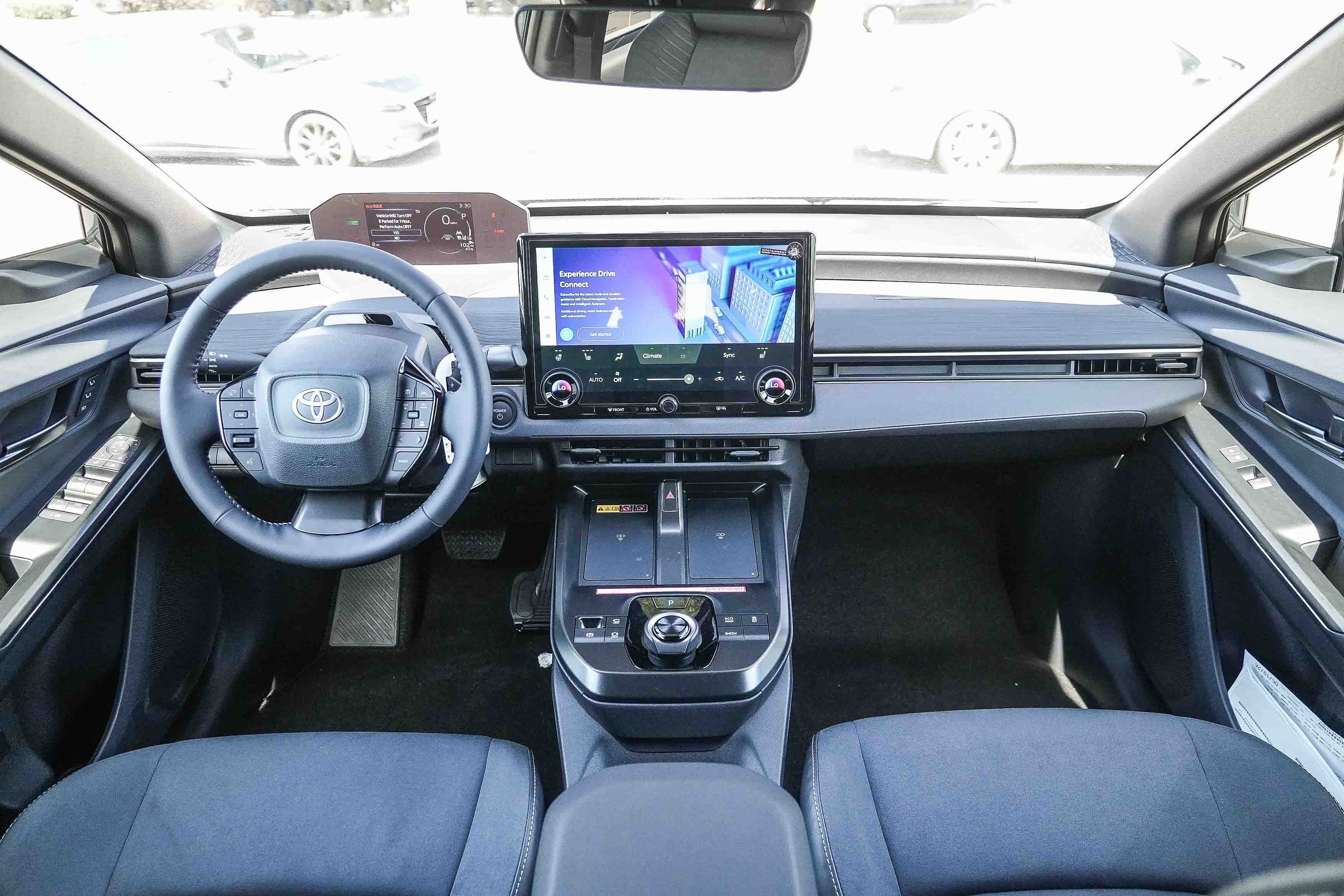 2026 Toyota C-HR XSE - Photo 14