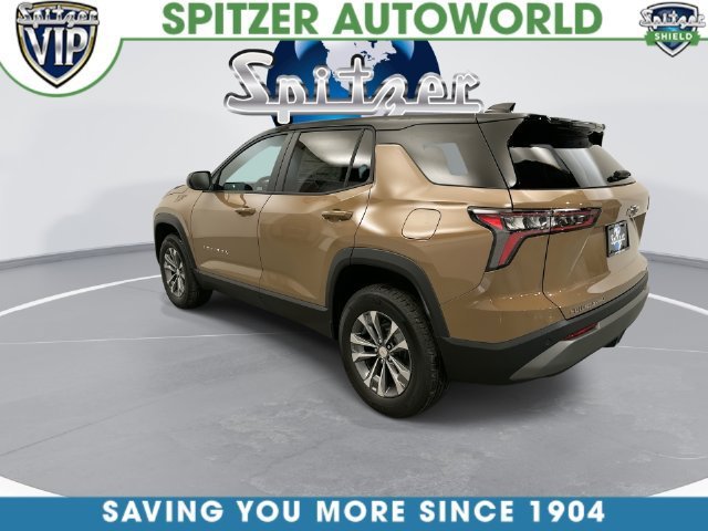 2027 Chevrolet Equinox LT - Photo 7