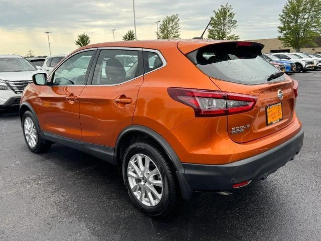 Certified Used 2021 Monarch Orange Nissan S image 5