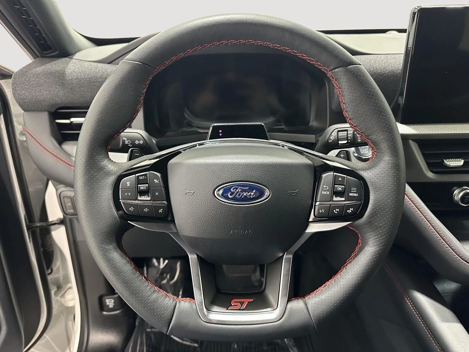 Used 2026 Star White Metallic Tri-coat Ford ST image 9