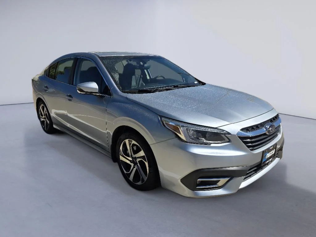 Used 2022 Ice Silver Metallic Subaru Limited image 7