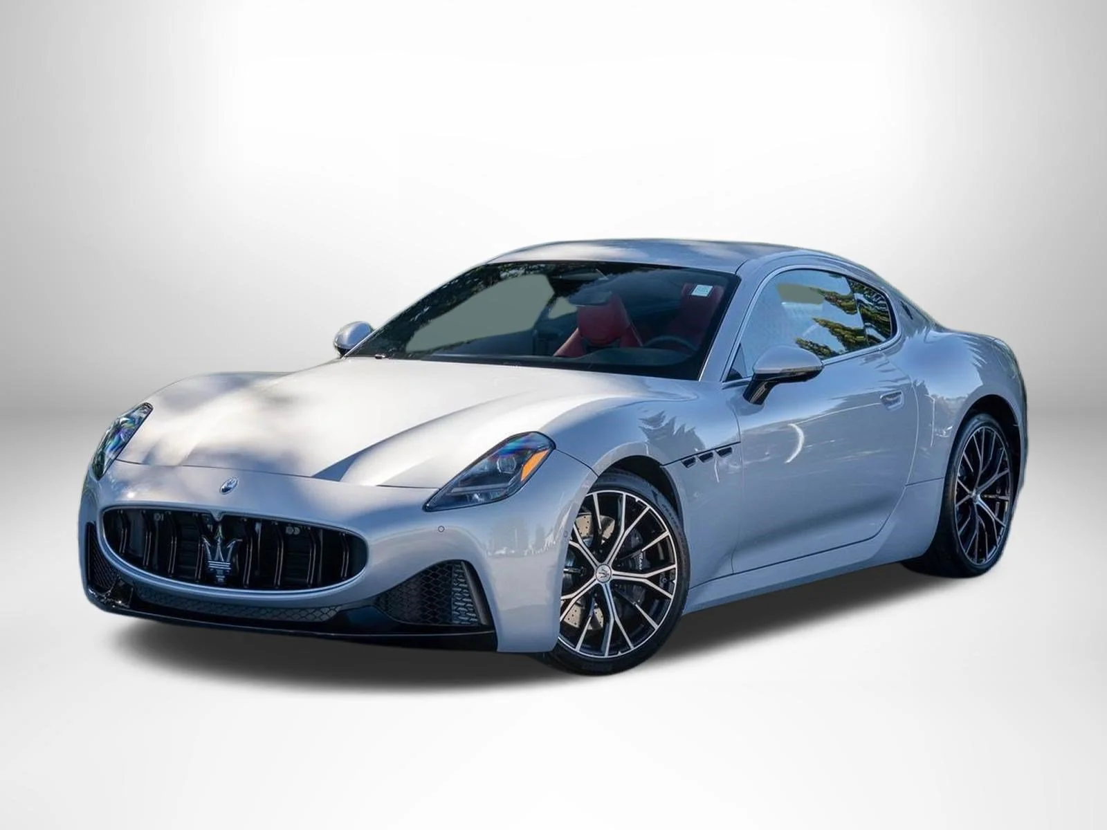 New 2026 Bianco Astro Metallic Maserati  image 1
